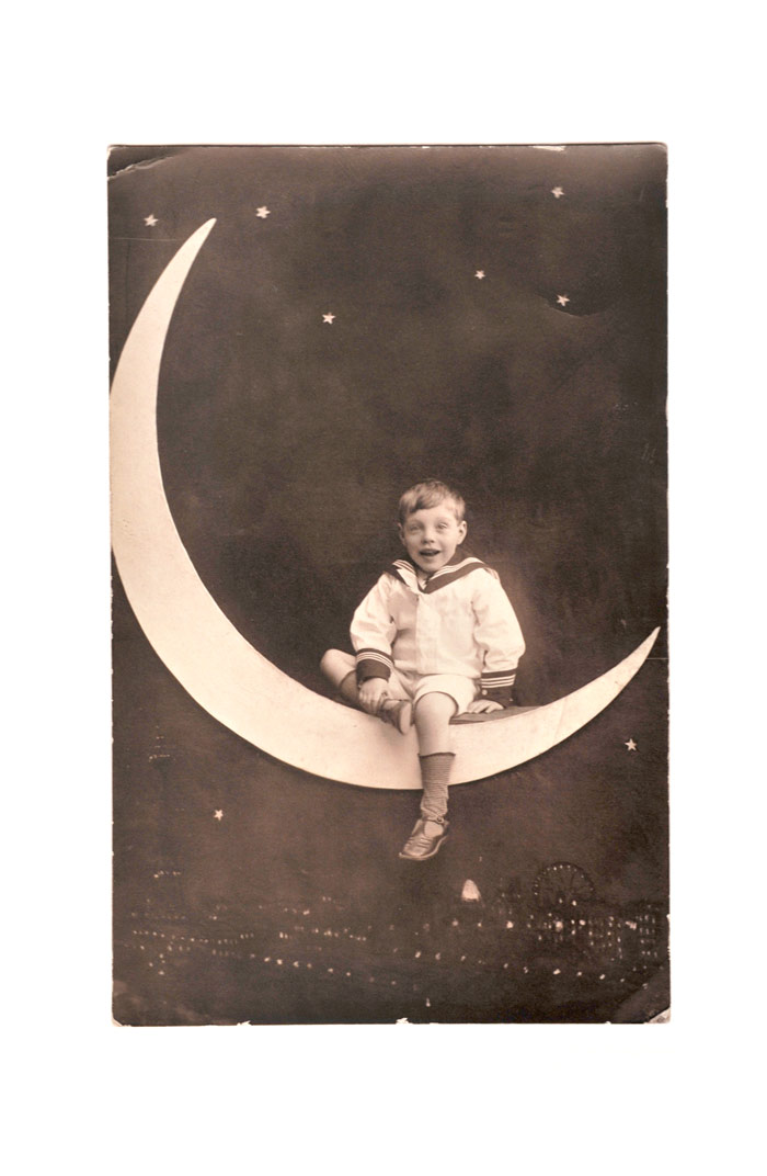 We are the People No.2 Paper Moon c.1912