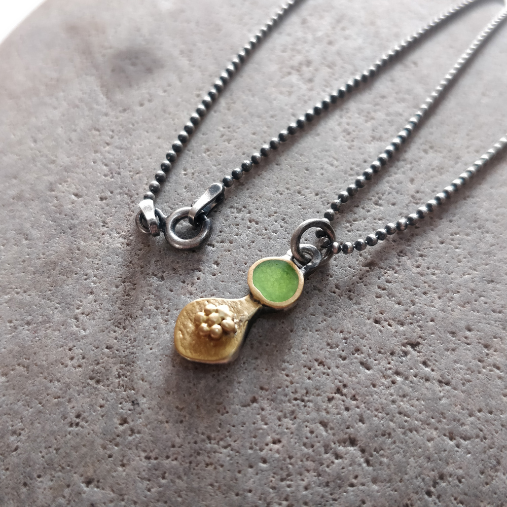 green necklace zm266